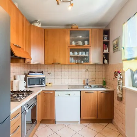 Holiday House 